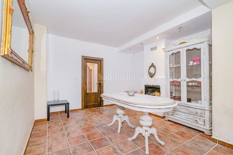 Foto 836b5d78-8135-490e-8983-1d2b8f1e67d7. Casa amb aparcament a Cijuela