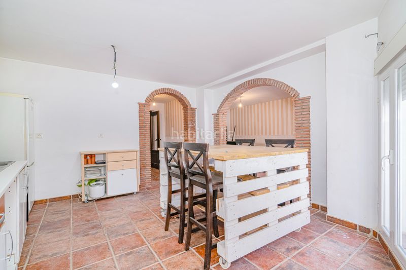 Foto d72e9870-11a5-492d-a61e-5db9b1039c31. Casa amb aparcament a Cijuela