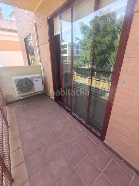 Foto 4416f891-fa04-4e87-8bbb-f7e9c08cec76. Pis amb calefacció aparcament a Ayuntamiento Alhendín