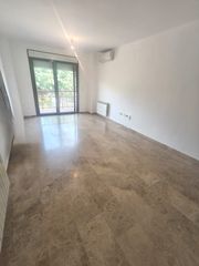 Pis a Ayuntamiento. Piso 3 dormitorios y 2 baños, plaza de garaje y trastero