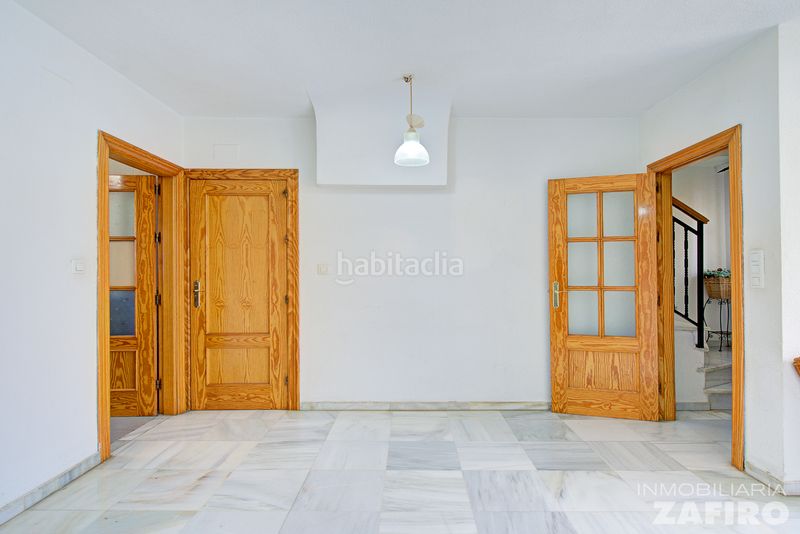 Foto f11e0263-31c3-4ece-acd2-d137ac09da89. Casa adossada amb aparcament a Las Flores - Huerta Gabias (Las)