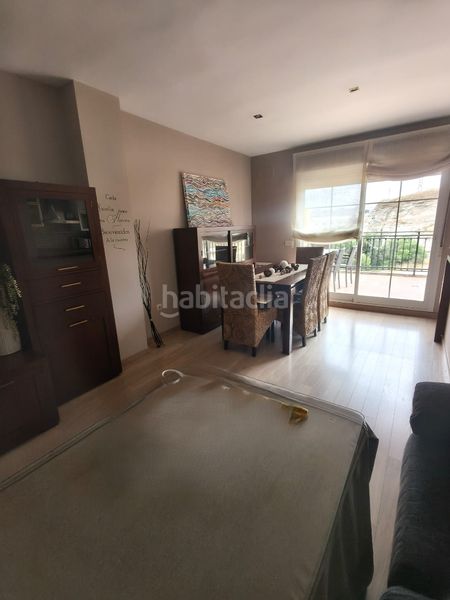 Foto d3f89acf-5bf6-410d-8f8e-baa1aee27654. Rent flat in Cájar