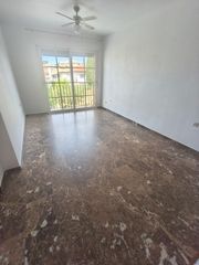 Miete Etagenwohnung in San Miguel. Piso 2 dormitorios sin amueblar