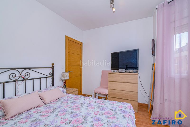 Foto b97d8288-96c8-4624-9d7f-7b8ee530d510. Pis amb calefacció aparcament a Poniente Armilla