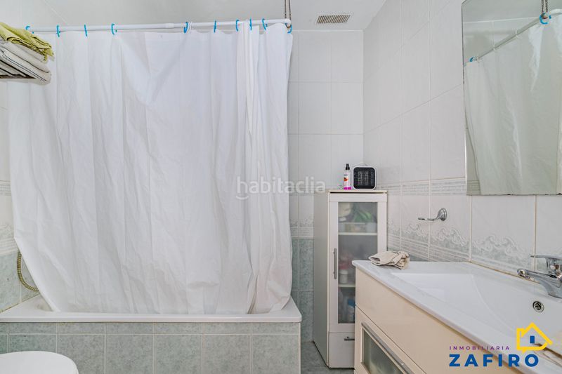 Foto 0d812b66-6294-4181-812e-ca1b764c4c6e. Casa amb calefacció aparcament a Ayuntamiento Alhendín