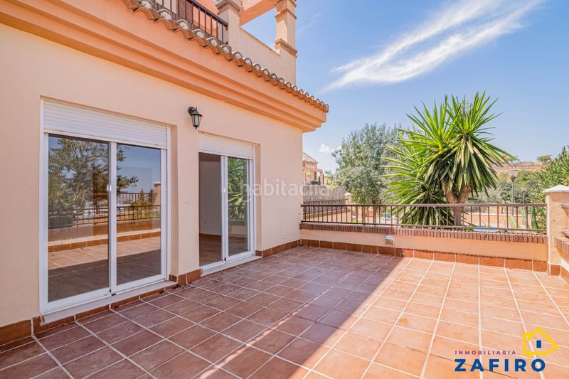 Foto a26bb162-0fb6-4aa6-95f5-3e98afef0a30. Casa adossada amb calefacció aparcament piscina a Gabias (Las)