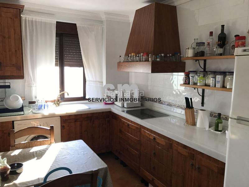 Foto 380b0251-ac5b-4a51-a6ab-1400bcd2a8b4. Piso  con esplendidas vistas de la sierra. en Benaocaz