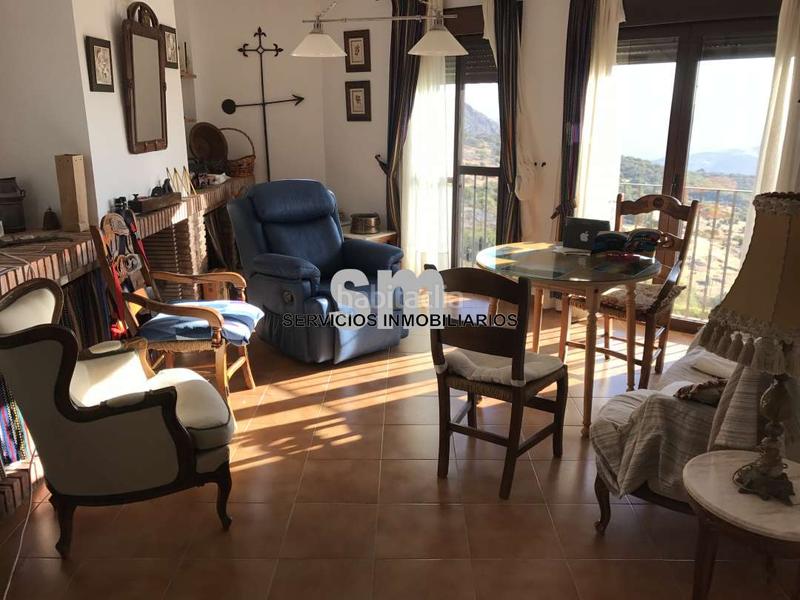Foto 8613bc7b-28c9-4a7d-9848-5cec8b73e84c. Piso  con esplendidas vistas de la sierra. en Benaocaz