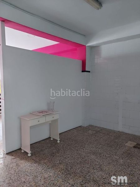 Foto 0d33cebc-e8a5-41b5-b5f8-0d6f81005171. Local comercial a Ubrique