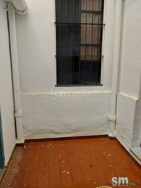 Foto ecd958e5-7f14-4671-a1e8-fd1b4086ece6. Local comercial a Ubrique