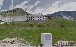 Terreny residencial a Benaocaz. Oportunidad única de construir tu hogar en benaocaz!