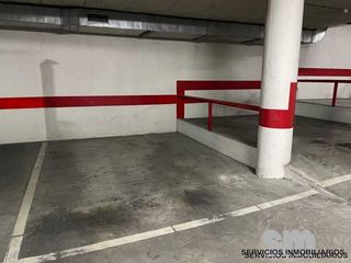 Autoparkplatz in Casco antiguo - Convento - Caldereto. Plaza de garaje en venta en zona convento capuchino