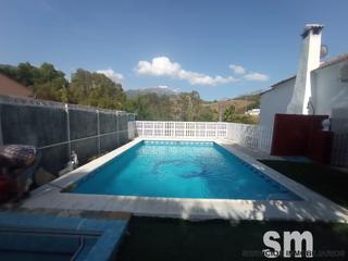 Terreny residencial a Ubrique. Venta de finca rústica en tavizna