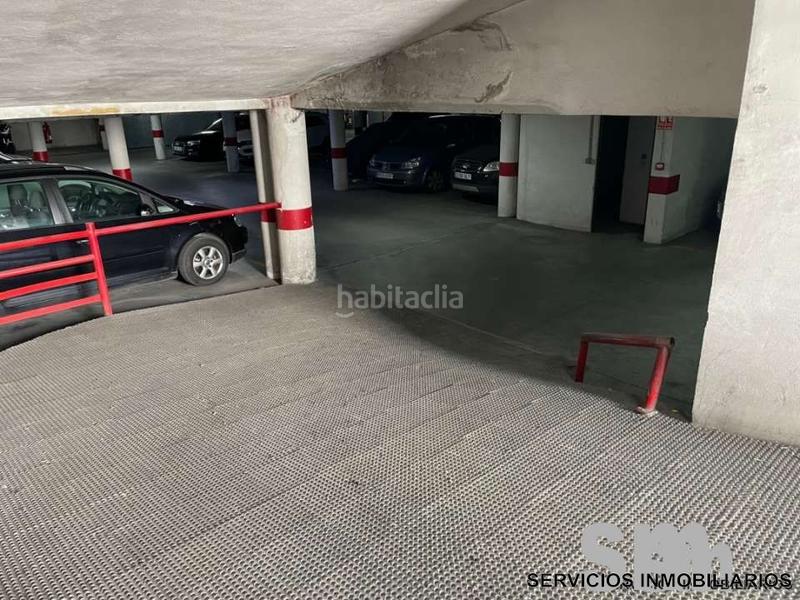Foto 4963ff10-f43f-405c-9686-4e1bcef638a6. Autoparkplatz in Ubrique