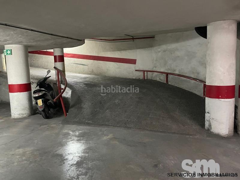 Foto cb1f57c7-a3bd-429a-8723-42ca02077550. Autoparkplatz in Ubrique