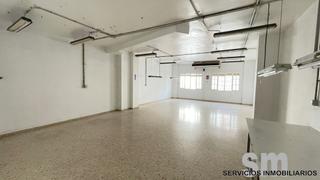 Local commercial à Ubrique. Local en venta de 140 m2 en ubrique