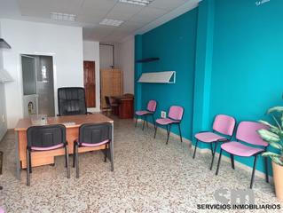 Edifici a Puerto Serrano. Venta de edificio en puerto serrano