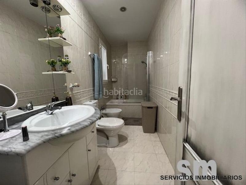 Foto 84b14b68-853c-4d00-8e5b-bd2f7ebc480f. Piso  en venta con ascensor en zona céntrica en Ubrique
