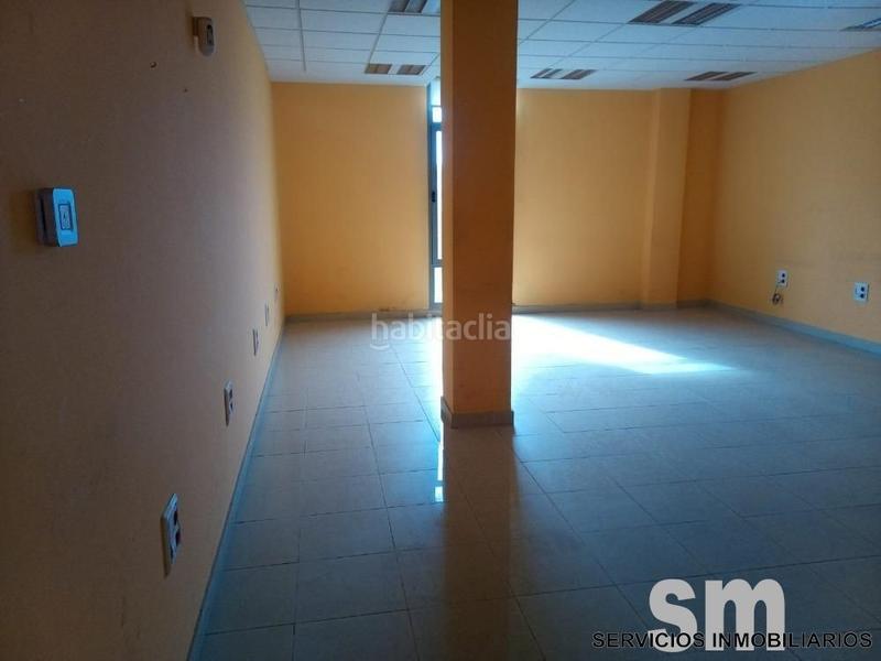 Foto 83760982-941f-4413-98e1-444de89989f4. Oficina amb aparcament a Ciudad Jardín Sevilla