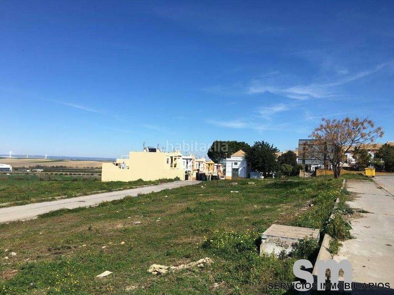 Foto c821b85d-bb44-4954-a4d9-8397f8668c59. Terreny residencial a Huévar