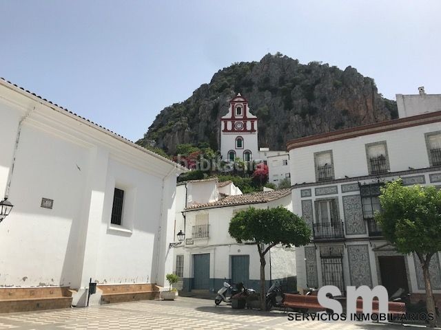 Foto 6f5d0697-6111-44af-8282-a8c280034c88. Local comercial a Ubrique