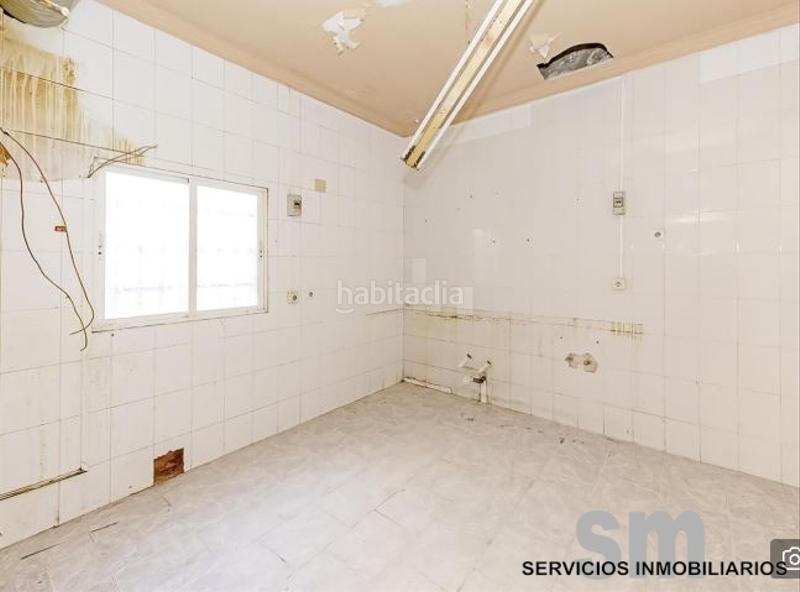 Foto 2b7c93a3-02d8-43cf-bf55-764bec5eae2b. Local comercial local en venta , sevilla en Torre Cruz - Los Molinos Utrera