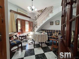 Maison à Ubrique. Tu nuevo hogar te espera tranquilidad a un paso del centro