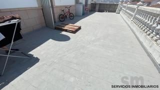 Pis a Ubrique. Céntrico piso en venta con terraza
