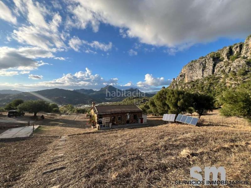 Foto 8c8cfe88-c421-4749-8eec-e3a368bf979b. Finca rústica a Ubrique