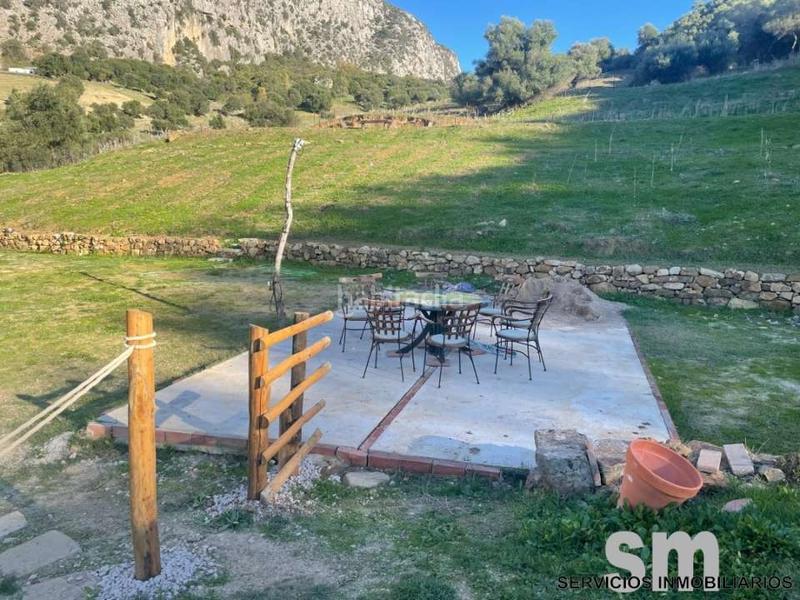 Foto b20bf261-0b64-4ab9-acd4-2aab7fc76fe4. Rural plot in Ubrique