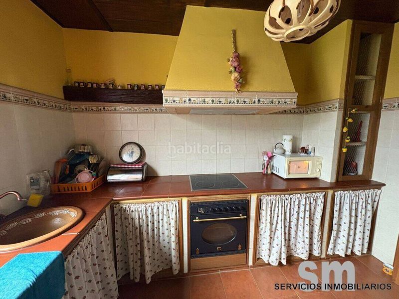 Foto db1ee7c7-ed8f-4bab-afc3-60c637e54d0b. Casa amb calefacció piscina a Jimera de Líbar