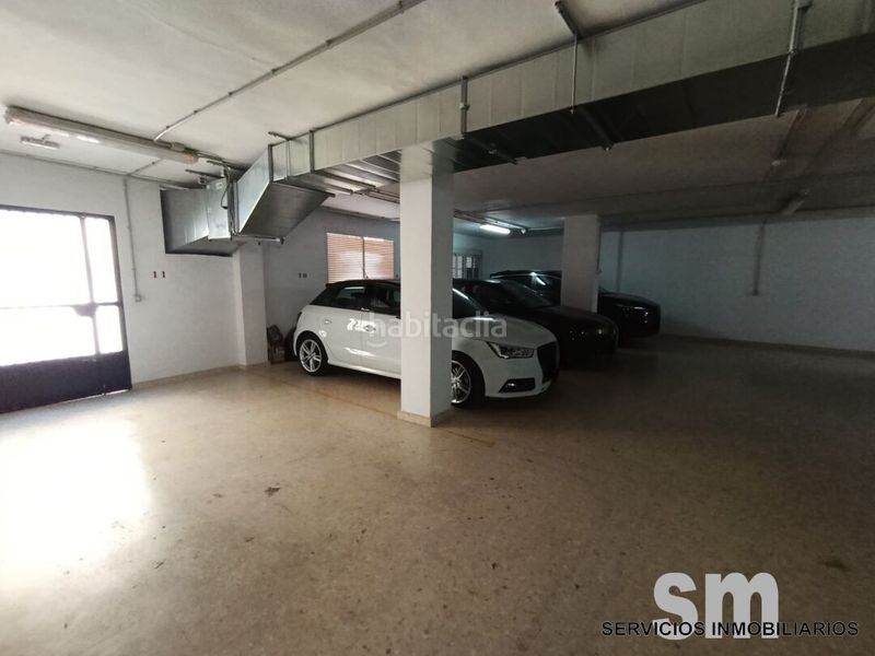 Foto c0f9d53f-adc0-4e32-81be-a7975e58d7e2. Parking coche venta de plaza de garaje en Ubrique