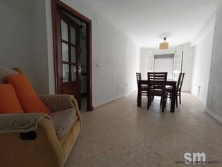 Piso en Ubrique. Venta de piso duplex en ubrique con plaza de garaje