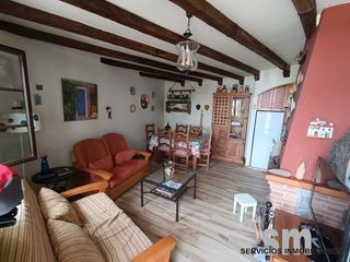 Etagenwohnung in Benaocaz. Venta de piso en benaocaz