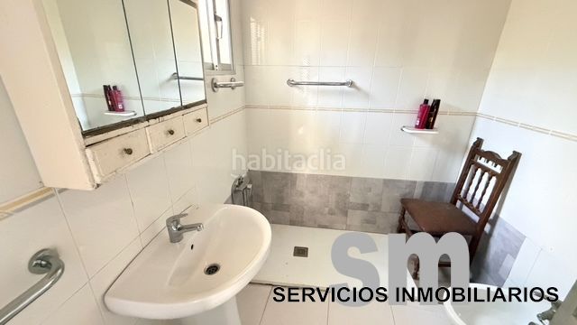 Foto cb3ff234-4f9f-4672-8f67-ba495f69ce22. Casa a Ubrique