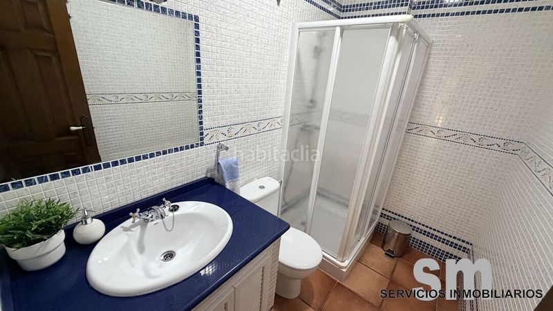 Foto a275bc28-b90b-4f04-a871-9e3cee1f9671. Casa amb aparcament a Bosque (El)