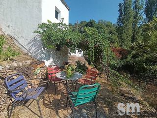 Terreno residencial en Grazalema. Venta de casa con terreno en benamahoma