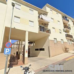 Lloguer Aparcament cotxe a La Vega. Alquiler de plaza de garaje en ubrique