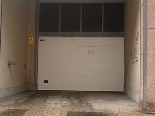 Lloguer Aparcament cotxe a Rambla de xavier cugat 35. Pàrquing zona fontajau