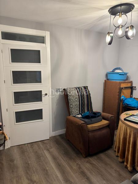 Foto 4fbd6ad0-4364-4bf2-afd8-aa2ddb337401. Piso  reformado y autosuficiente en Cartuja Granada