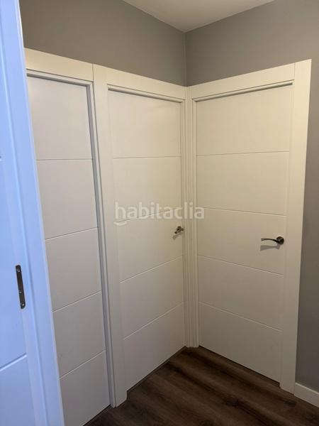 Foto 9a3245db-4f35-408a-8928-fc652234a070. Piso  reformado y autosuficiente en Cartuja Granada