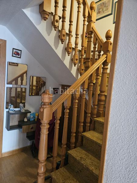 Foto e2383afe-4cd3-413a-98d1-bff088ab4c97. Semi detached house with heating parking in Joaquina Eguaras Granada