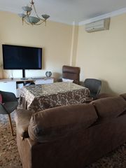 Chalet en Maracena. Inmobiliaria tartesos vende casa en el centro de maracena