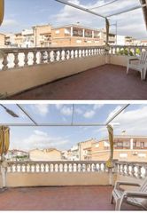 Maison jumelée à Calle real de armilla 28. Casa a reformar