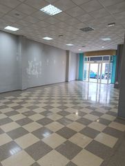Lloguer Local Comercial a Maracena. Inmobiliaria tartesos alquila local
