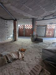 Local Comercial a Calle Abencerrajes 1