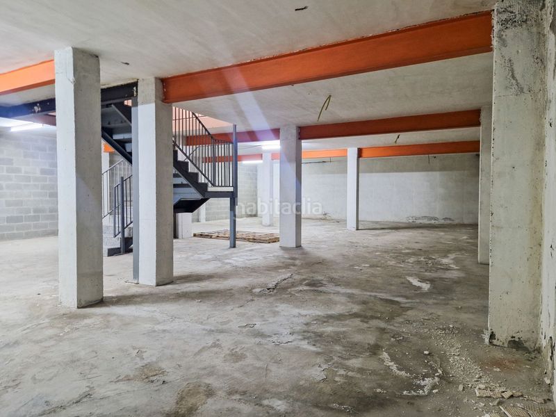 Foto 1aa21408-0223-4b56-a699-86ae60b378fd. Local comercial a La Roureda Viladecans