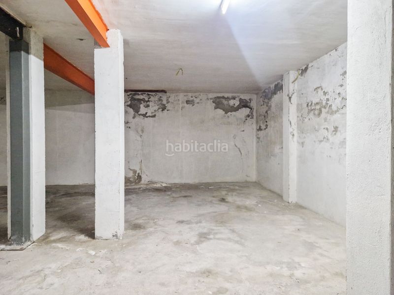 Foto 22755a4c-c5c0-408f-bc08-eedc0a8e9640. Local comercial a La Roureda Viladecans
