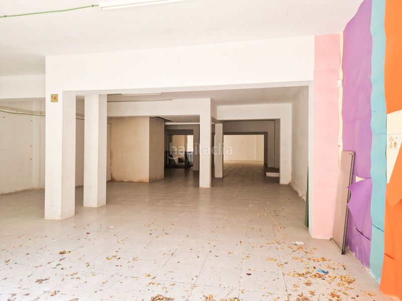 Foto ae51a584-e2fe-4c69-8b35-4d83300cb297. Local comercial a La Roureda Viladecans