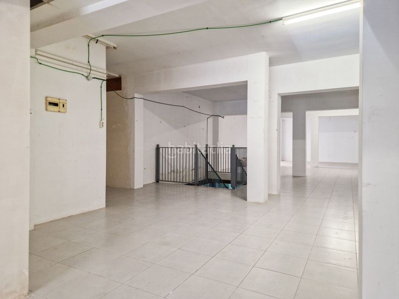 Foto c5c9c2e3-d1de-4d6f-afae-81f8178c3b28. Local comercial a La Roureda Viladecans